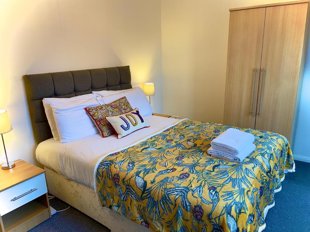Charming Home In Wellingborough Esterno foto