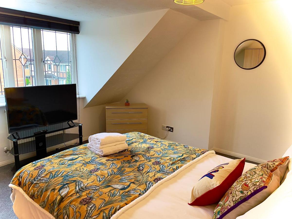 Charming Home In Wellingborough Esterno foto