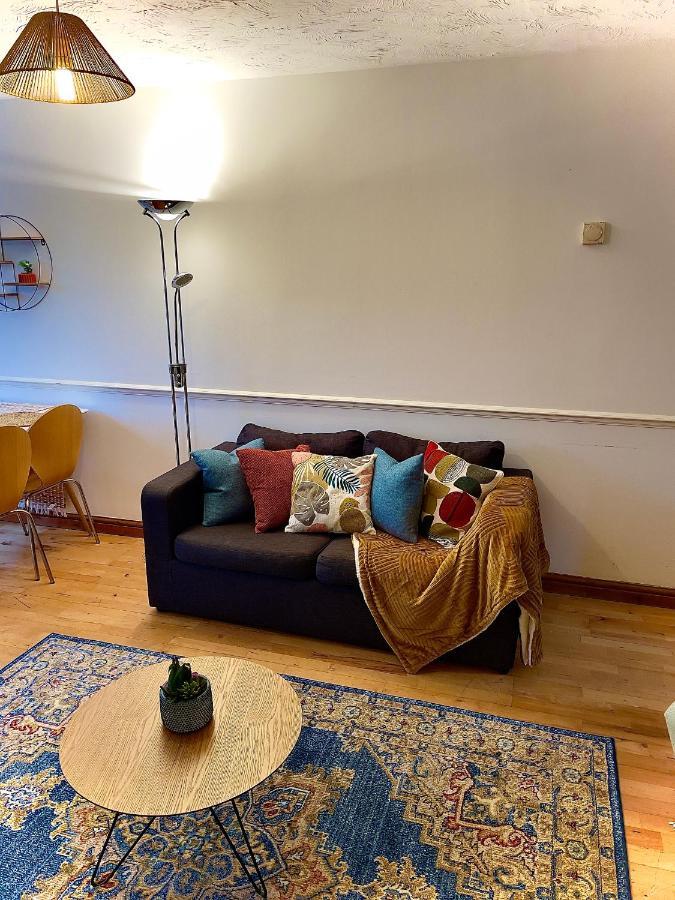 Charming Home In Wellingborough Esterno foto